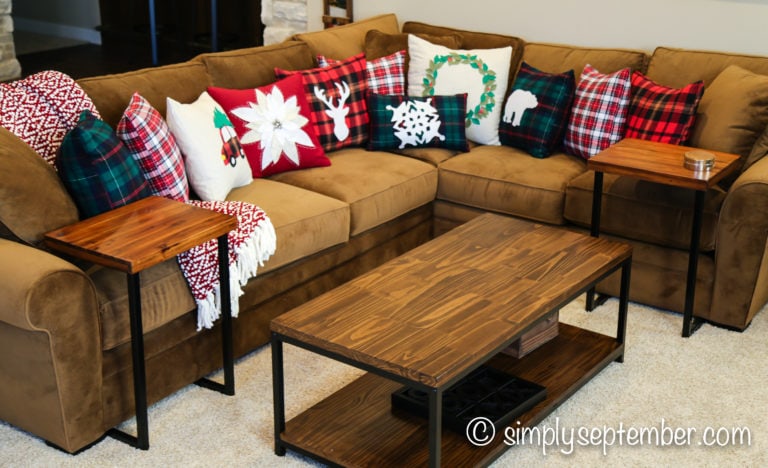 How to Make Winter/Holiday Pillow Slipcovers (TUTORIAL) - Simply September