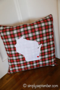 how to make a state specific pillow tutorial, state pillow, state pattern, sewing pattern, diy pillow, pillow slipover, sewing pattern, sewing tutorial, diy gift, housewarming gift, hostess gift, college graduation gift, new home gift