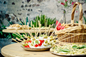 favorite food, favorite snack, favorite things party, how to throw a favorite things party